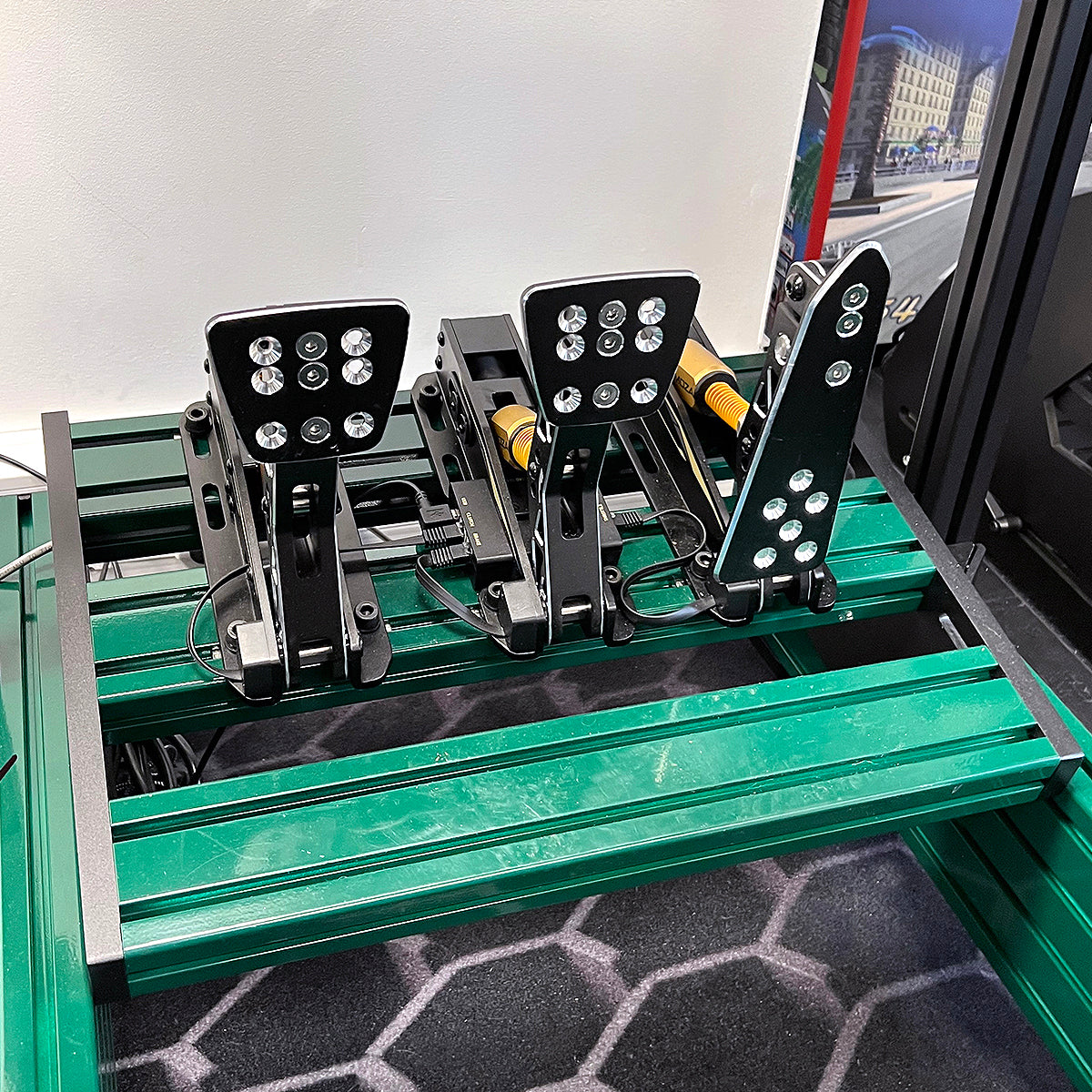 MOZA GT Turnkey Simulator - Ex-Showroom