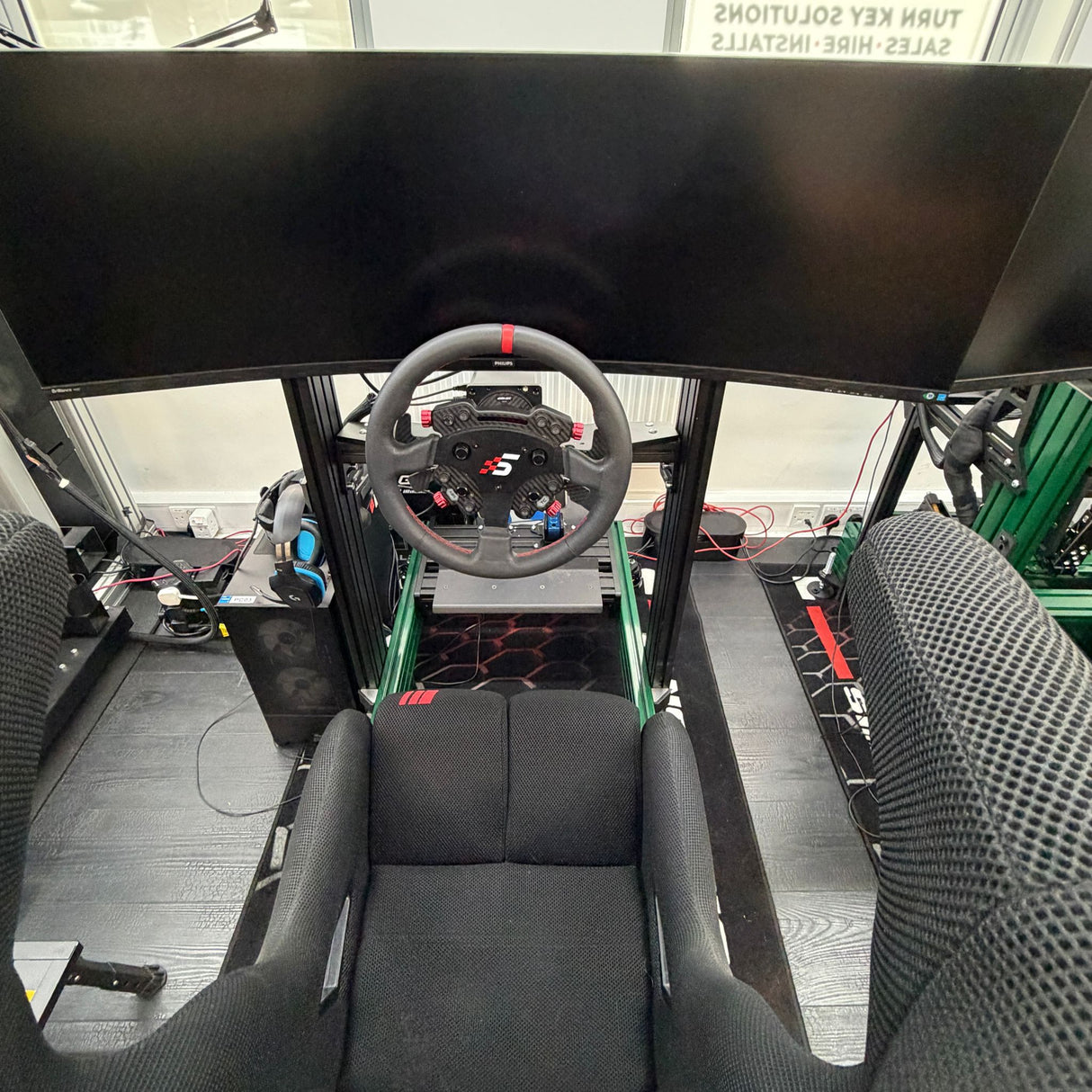 SIMAGIC x Cube Controls Turnkey Simulator - Ex-Showroom