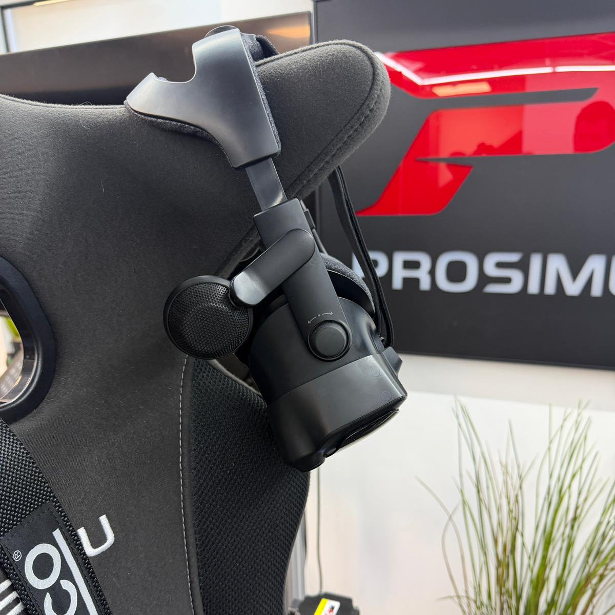 Prosimu P5MP Motion Flight Simulator - Ex-Showroom