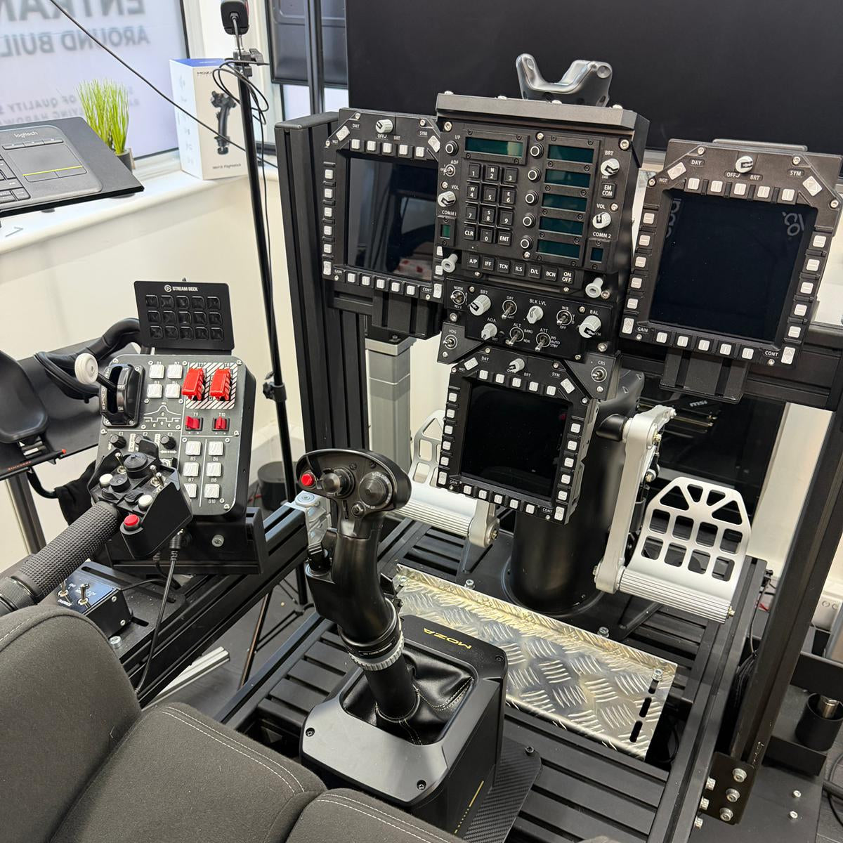 Prosimu P5MP Motion Flight Simulator - Ex-Showroom
